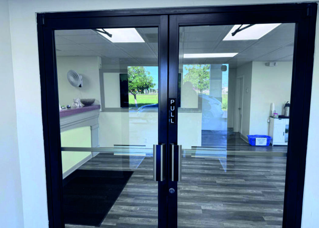 Florence Inn and Suites Entrance